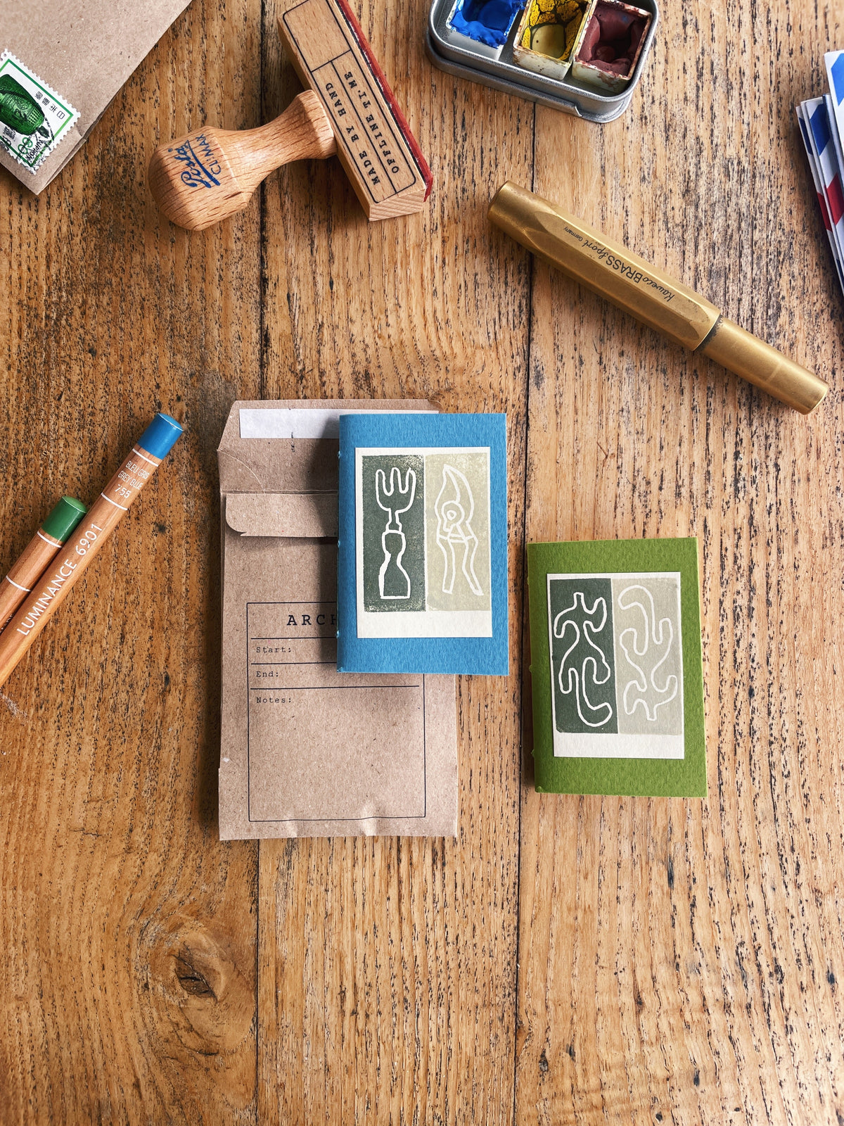 OFFLINETI.ME %uyum_store% Mini Pocket Journal